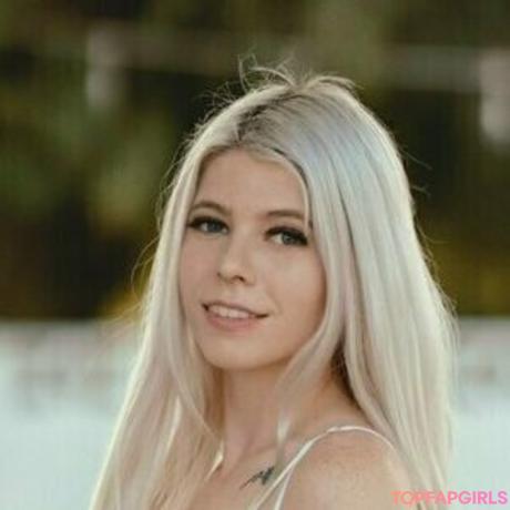 Zoeybrooks18 nude leaked OnlyFans photo #5