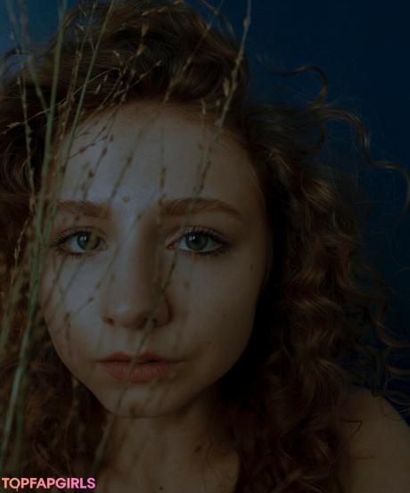 Alina nude leaked OnlyFans photo #1