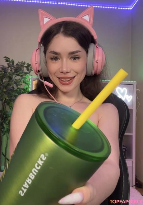 Laureljeune nude leaked OnlyFans photo #3