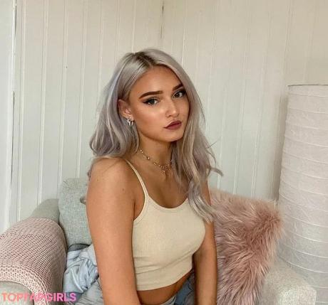 Honeypuu nude leaked OnlyFans photo #3