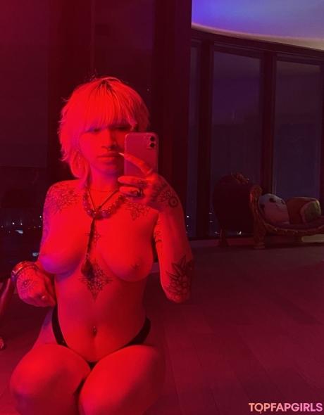 Matrixmika nude leaked OnlyFans photo #2