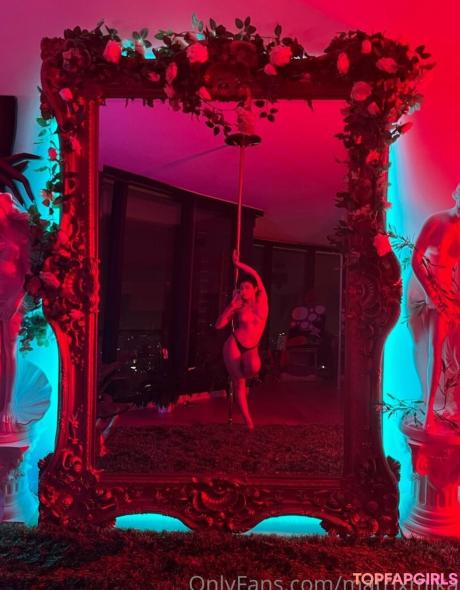 Matrixmika nude leaked OnlyFans photo #357