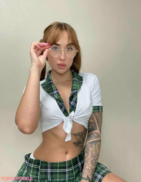 Lanaginger.vip nude leaked OnlyFans photo #33