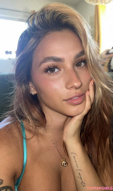 Lavagrll nude leaked OnlyFans photo #2