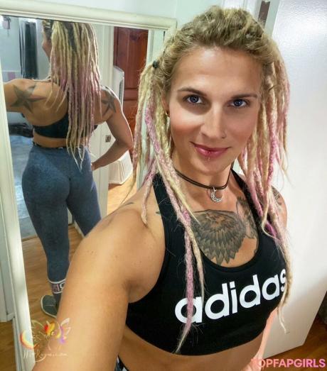 Hottrayne nude leaked OnlyFans photo #60