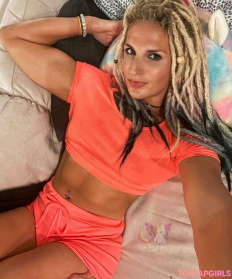 Hottrayne nude leaked OnlyFans photo #89