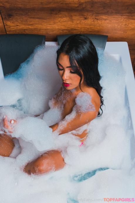 Karen nude leaked OnlyFans photo #15