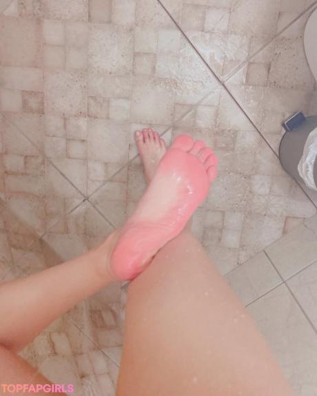 Me1adinha nude leaked OnlyFans photo #236