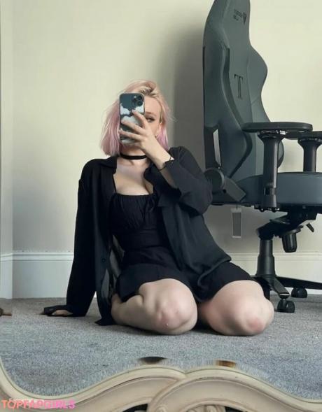 Nihachu nude leaked OnlyFans photo #38