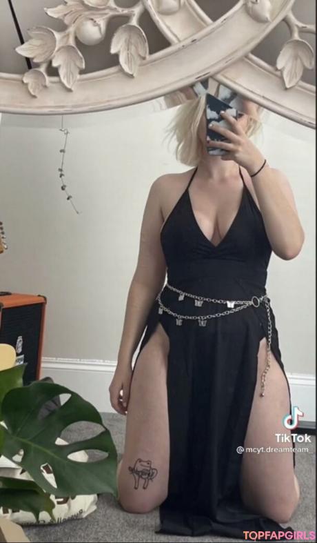 Nihachu nude leaked OnlyFans photo #4