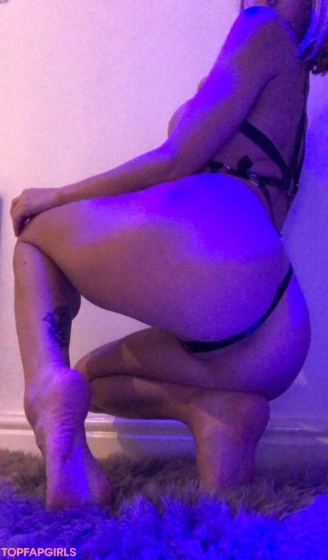 Jenniferann nude leaked OnlyFans photo #7