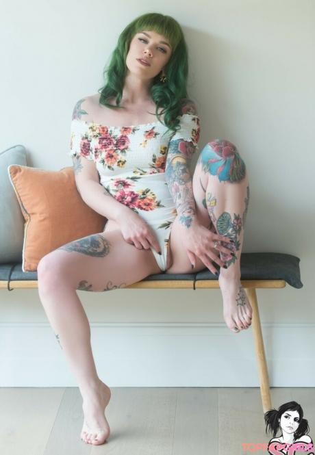 Hookedondonyx nude leaked OnlyFans photo #1