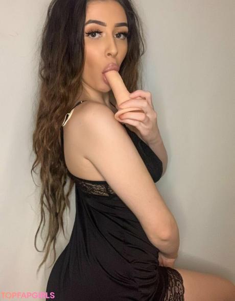 Nidakhan nude leaked OnlyFans photo #26