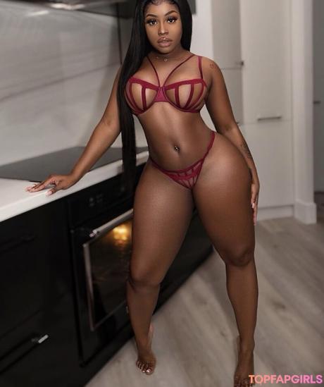 Alana nude leaked OnlyFans photo #5