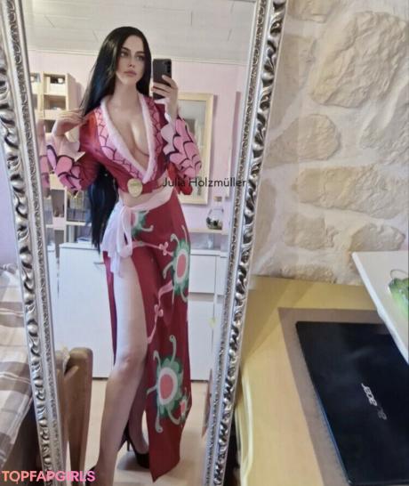 Julia nude leaked OnlyFans photo #2