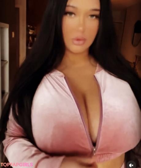 Roxnour nude leaked OnlyFans photo #25