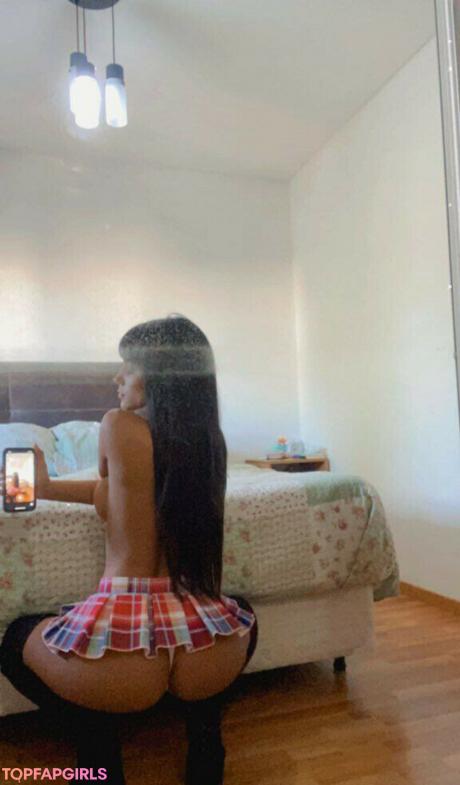 Antonella nude leaked OnlyFans photo #5
