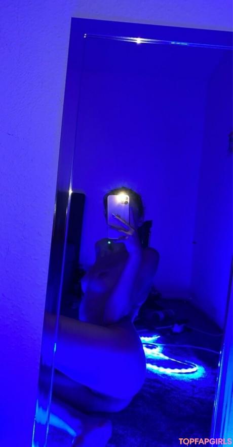 Svenjaarl9 nude leaked OnlyFans photo #37