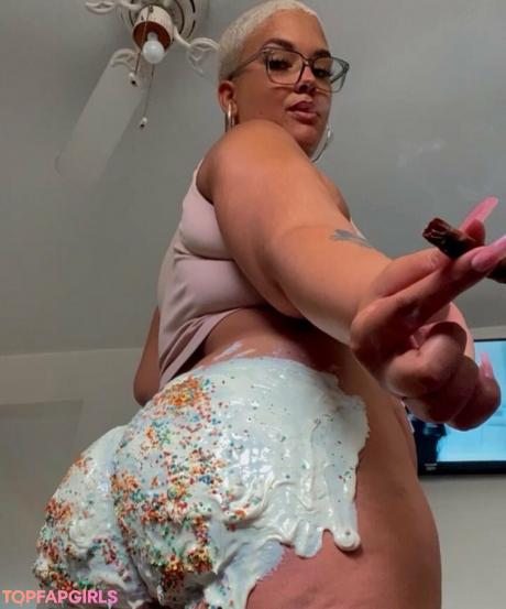 IAm_Thickums nude leaked OnlyFans photo #3