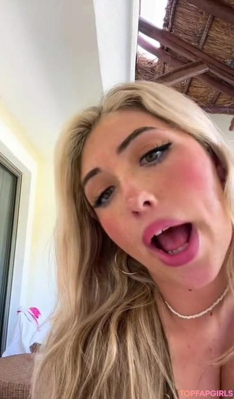 Kayla nude leaked OnlyFans photo #22