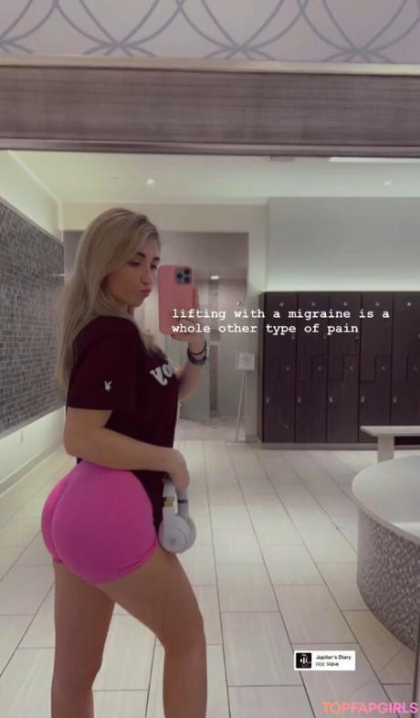 Kayla nude leaked OnlyFans photo #5