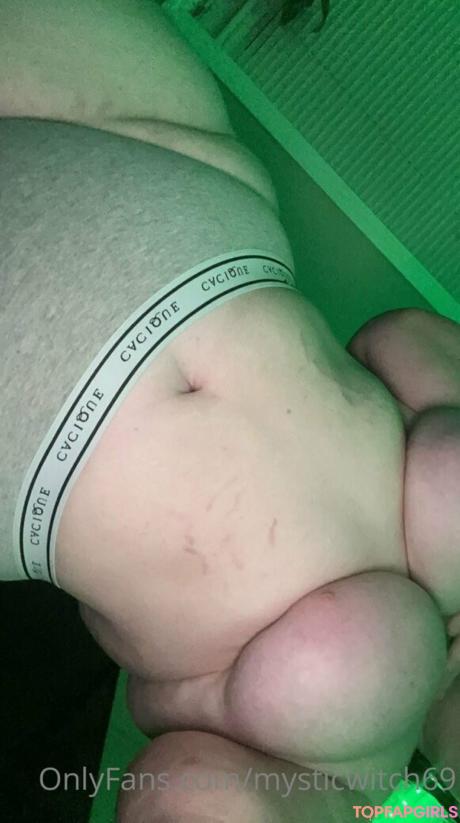 Mysticwitch69 nude leaked OnlyFans photo #50