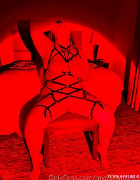 Mysticwitch69 nude leaked OnlyFans photo #75