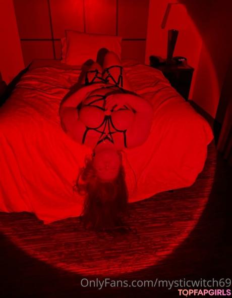 Mysticwitch69 nude leaked OnlyFans photo #78