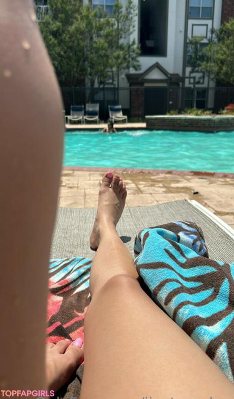 Ijustneedee nude leaked OnlyFans photo #16