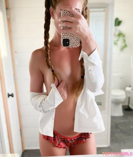 Chivette1232 nude leaked OnlyFans photo #48