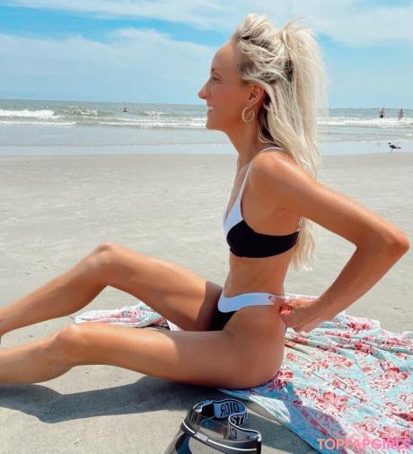 Nastia nude leaked OnlyFans photo #12