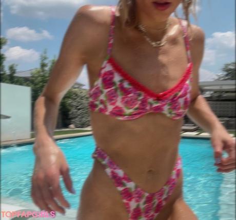 Nastia nude leaked OnlyFans photo #40