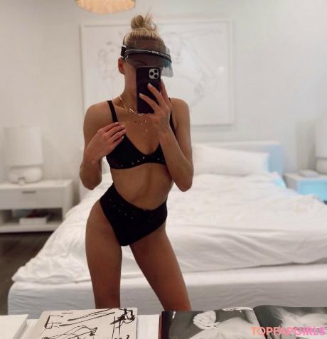 Nastia nude leaked OnlyFans photo #6