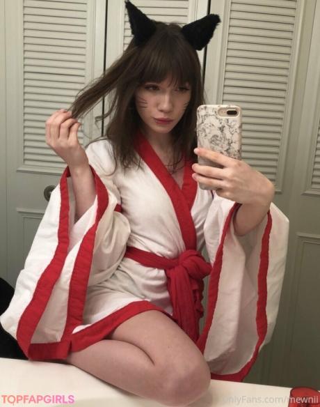 Mewnii nude leaked OnlyFans photo #14