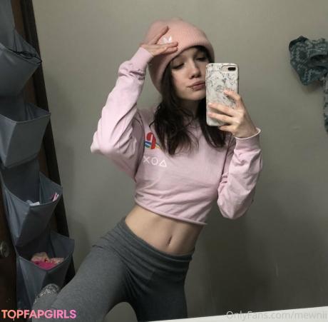 Mewnii nude leaked OnlyFans photo #47