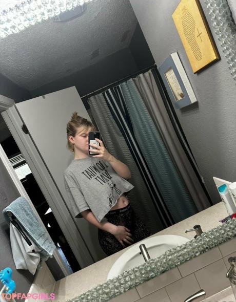 Midnight_sky80085 nude leaked OnlyFans photo #12