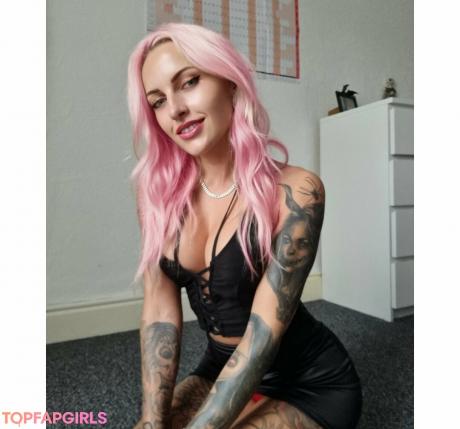 Devilsbarbie69 nude leaked OnlyFans photo #3