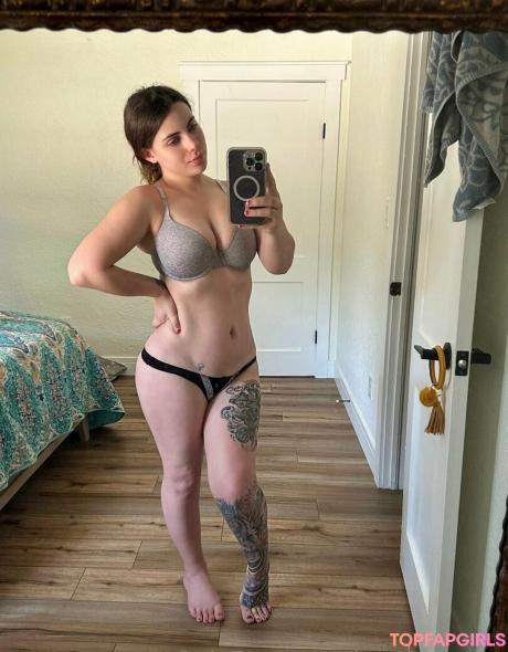 Lunabennatv nude leaked OnlyFans photo #122