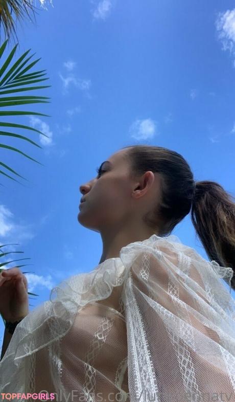 Lunabennatv nude leaked OnlyFans photo #15