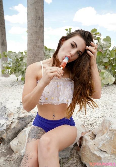 Lunabennatv nude leaked OnlyFans photo #286