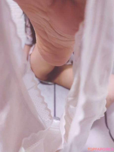 Aimier nude leaked OnlyFans photo #15