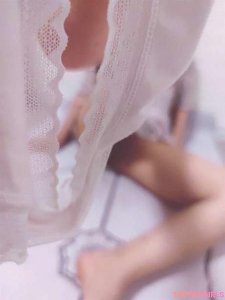 Aimier nude leaked OnlyFans photo #17