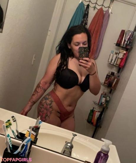 Itsmellybaybee nude leaked OnlyFans photo #7