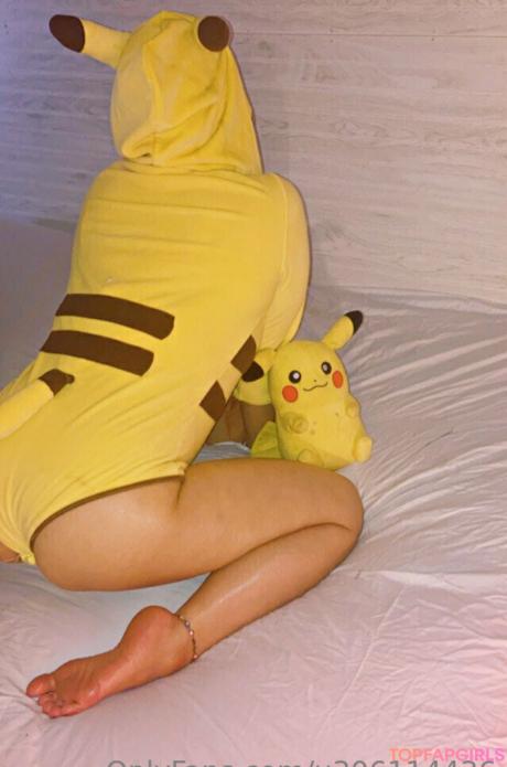 Lilpikaachu nude leaked OnlyFans photo #45