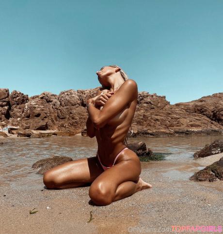 Avalon nude leaked OnlyFans photo #20
