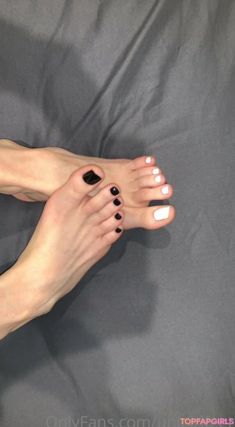 Unigirlfeet nude leaked OnlyFans photo #154