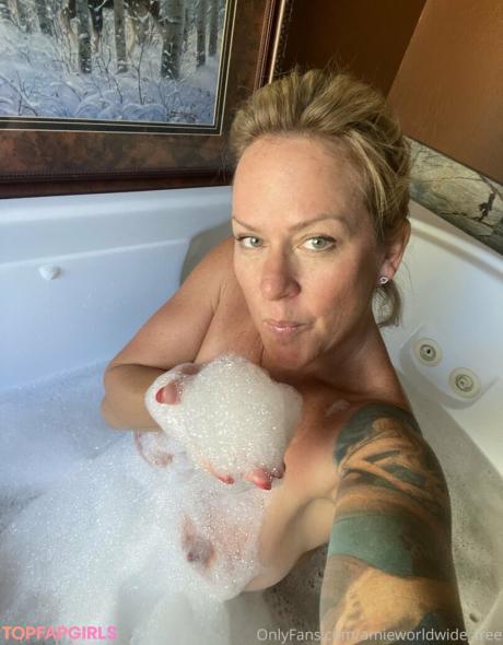 Amieworldwide_free nude leaked OnlyFans photo #37
