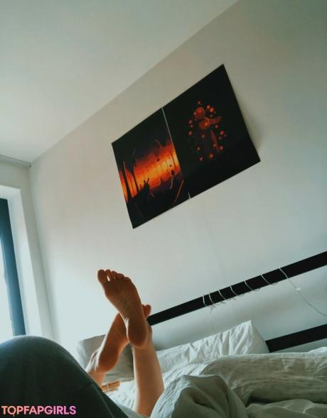 Ellbat nude leaked OnlyFans photo #30