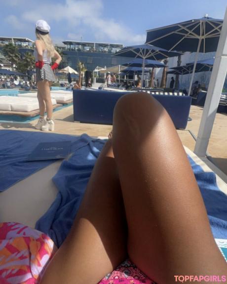 Wydad nude leaked OnlyFans photo #8