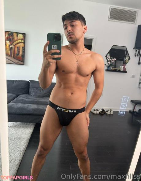 Maxfillss nude leaked OnlyFans photo #76